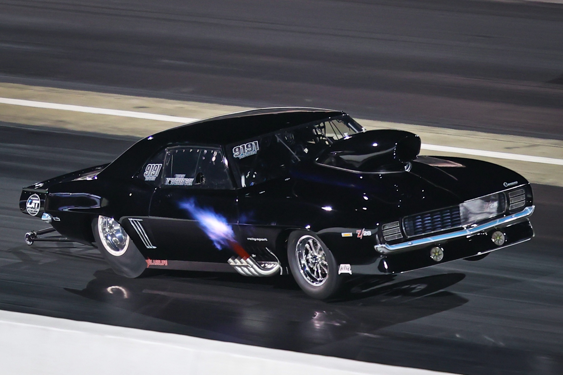 pro-street-a8fa5a7e-996e-78f7-a680-bc9505014d3b.jpg